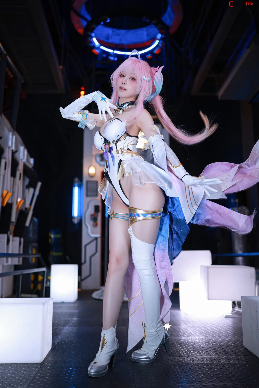 水淼Aqua Cosplay Aemeath – Wuthering Waves “61 Photos”